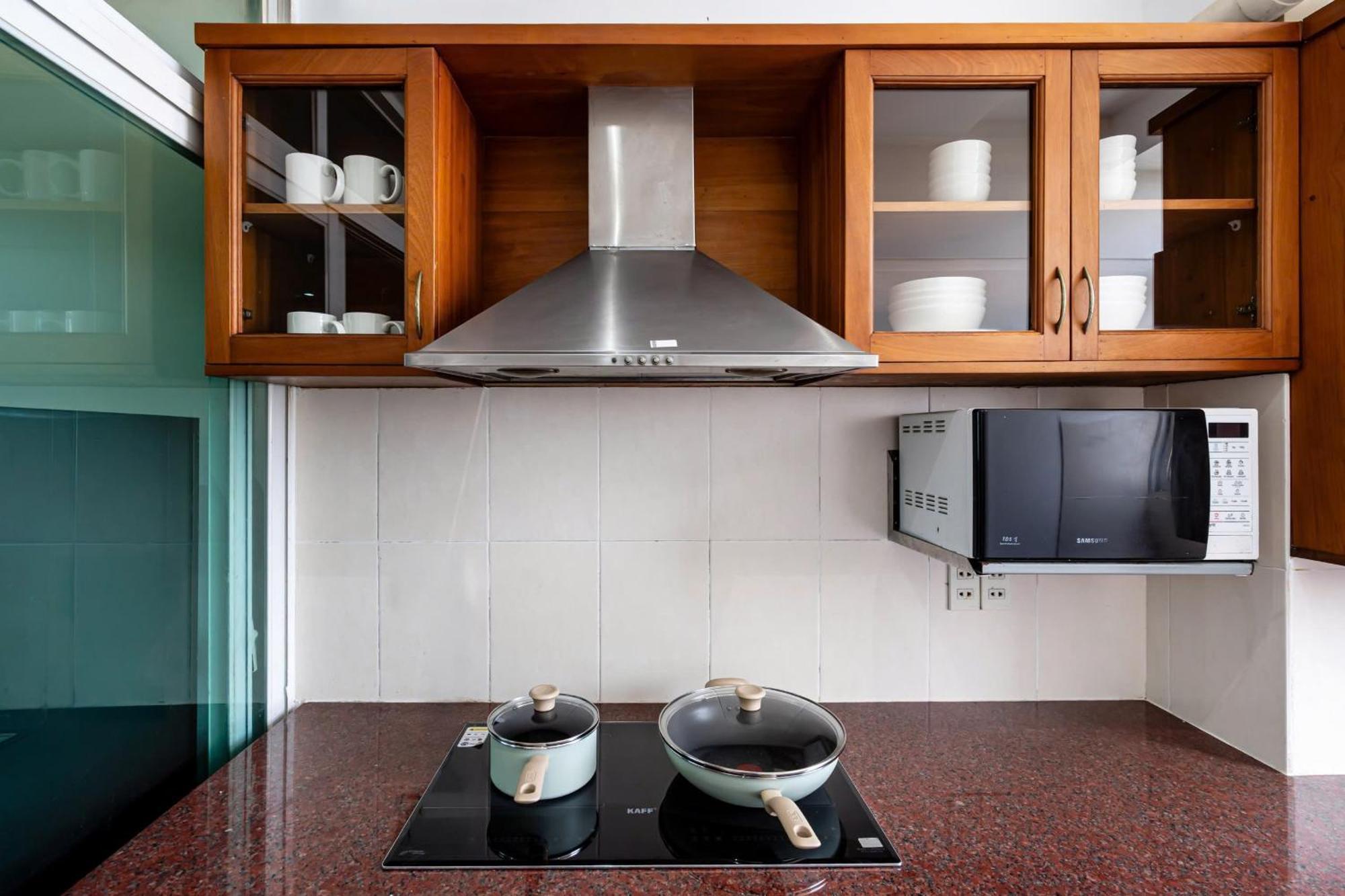 Otis Bui Vien Center Apartment *